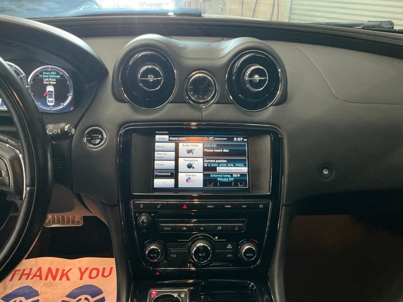 Used 2015 Jaguar XJ R LWB image 26