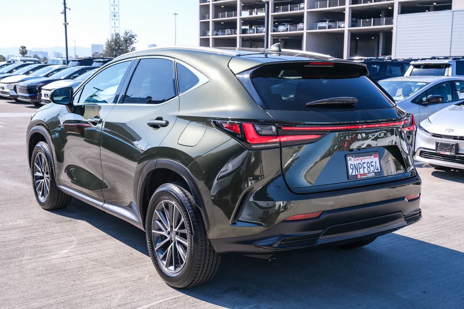 Used 2025 Lexus NX 250 FWD image 6