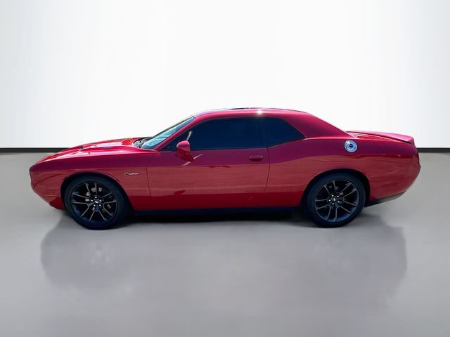 Used 2015 Dodge Challenger R/T Plus RWD image 9