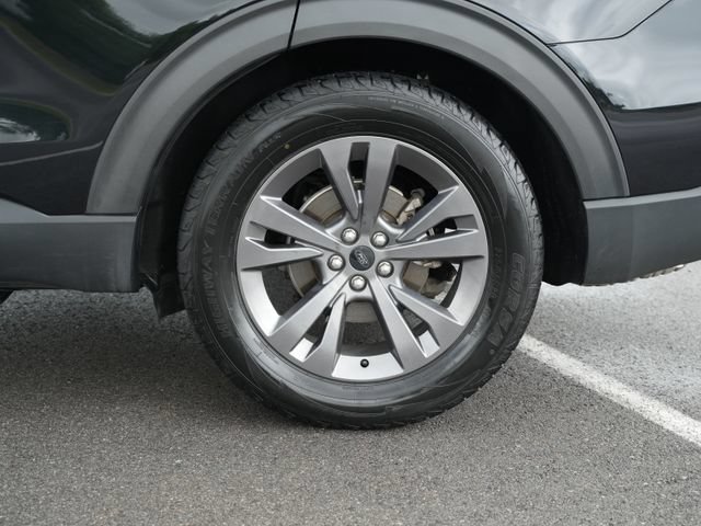 Used 2022 Ford Explorer XLT w/ Equipment Group 202A RWD image 46