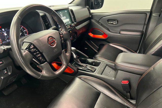Used 2024 Nissan Frontier PRO-4X w/ Pro Premium Package AWD/4WD image 16
