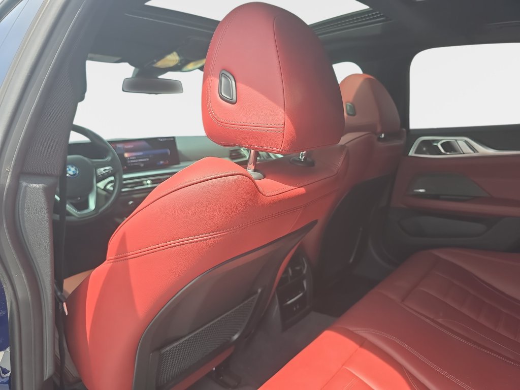 Certified 2023 BMW i4 eDrive35 w/ Premium Package RWD image 8
