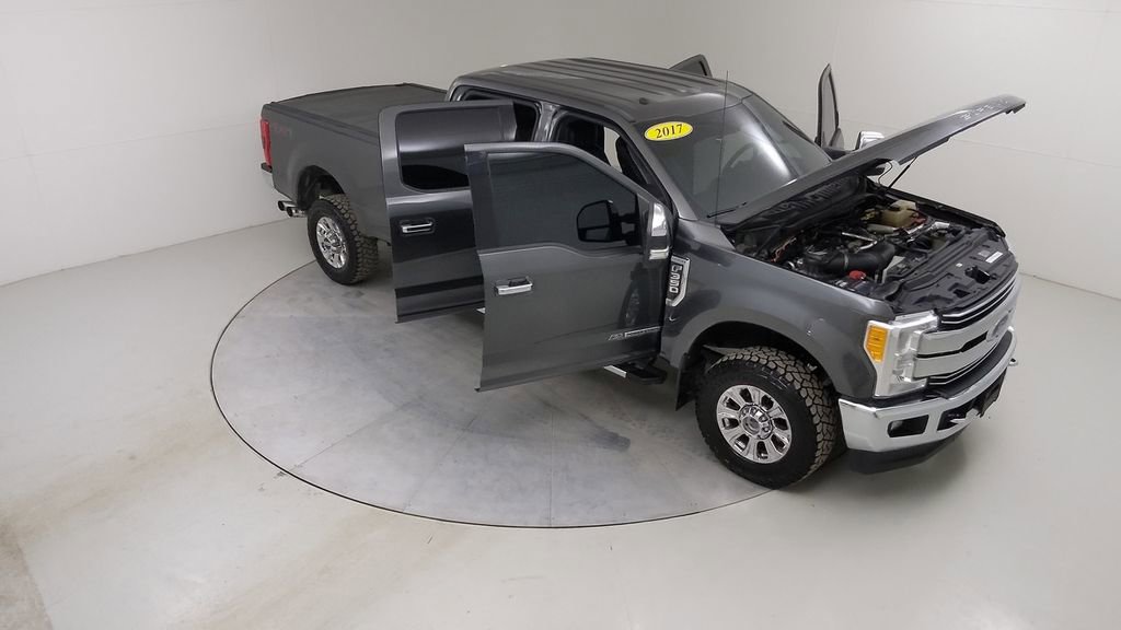 Used 2017 Ford F350 Lariat w/ Chrome Package image 49
