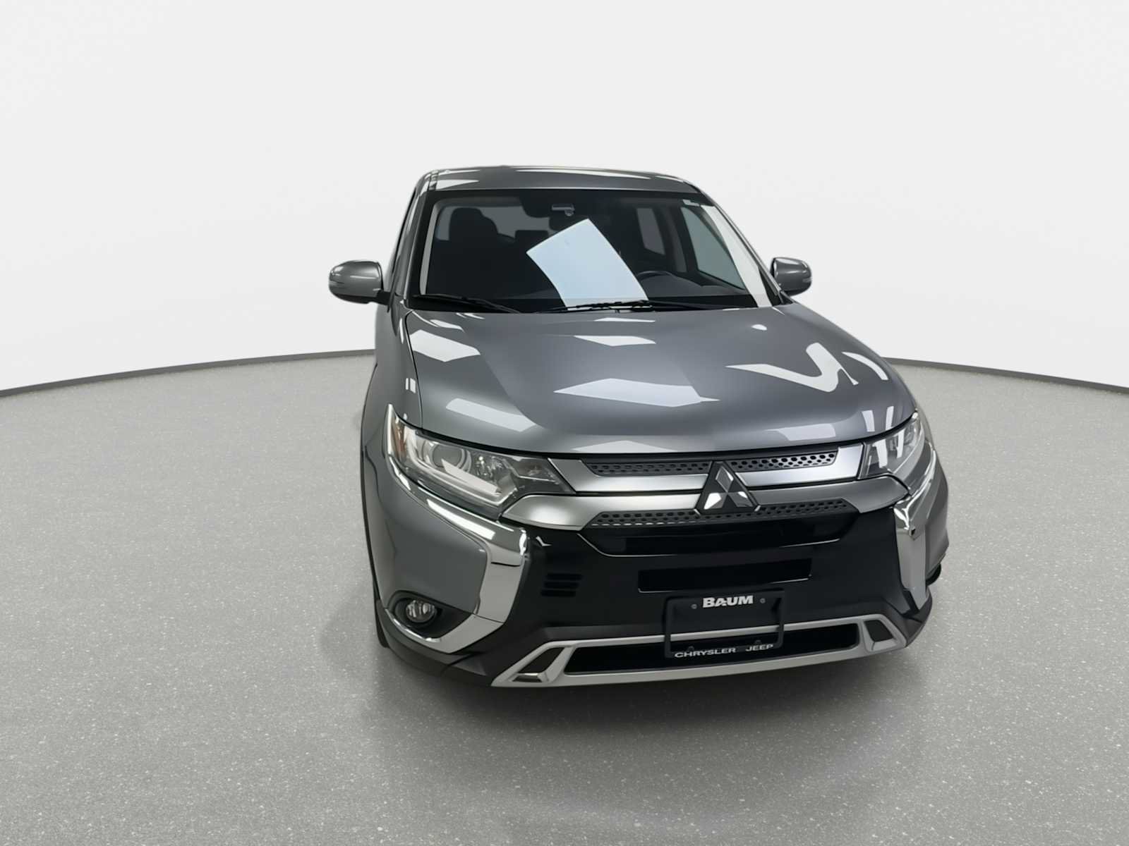 Used 2020 Mitsubishi Outlander SE AWD/4WD image 3