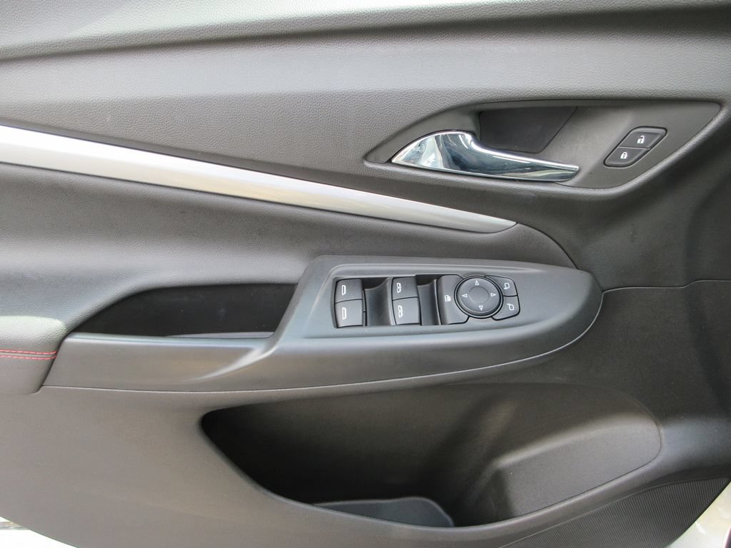 Certified 2023 Chevrolet Bolt EUV LT w/ Convenience Package FWD image 20