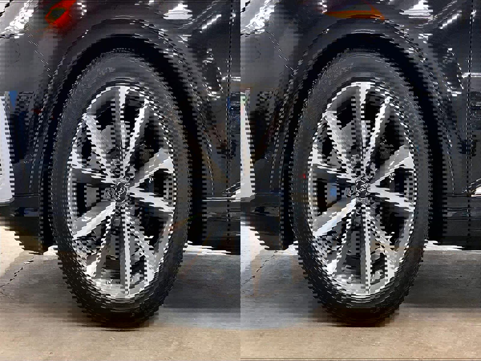 Used 2023 Audi SQ7 Premium Plus w/ Executive Package AWD/4WD image 10