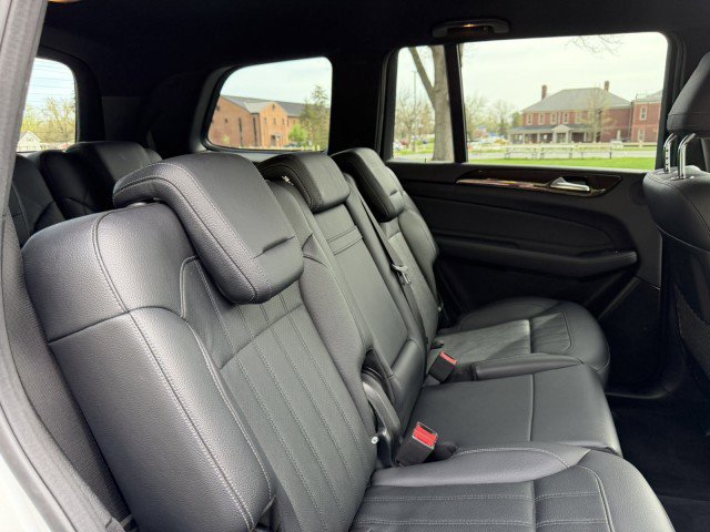 Used 2017 Mercedes-Benz GLS 450 4MATIC image 28