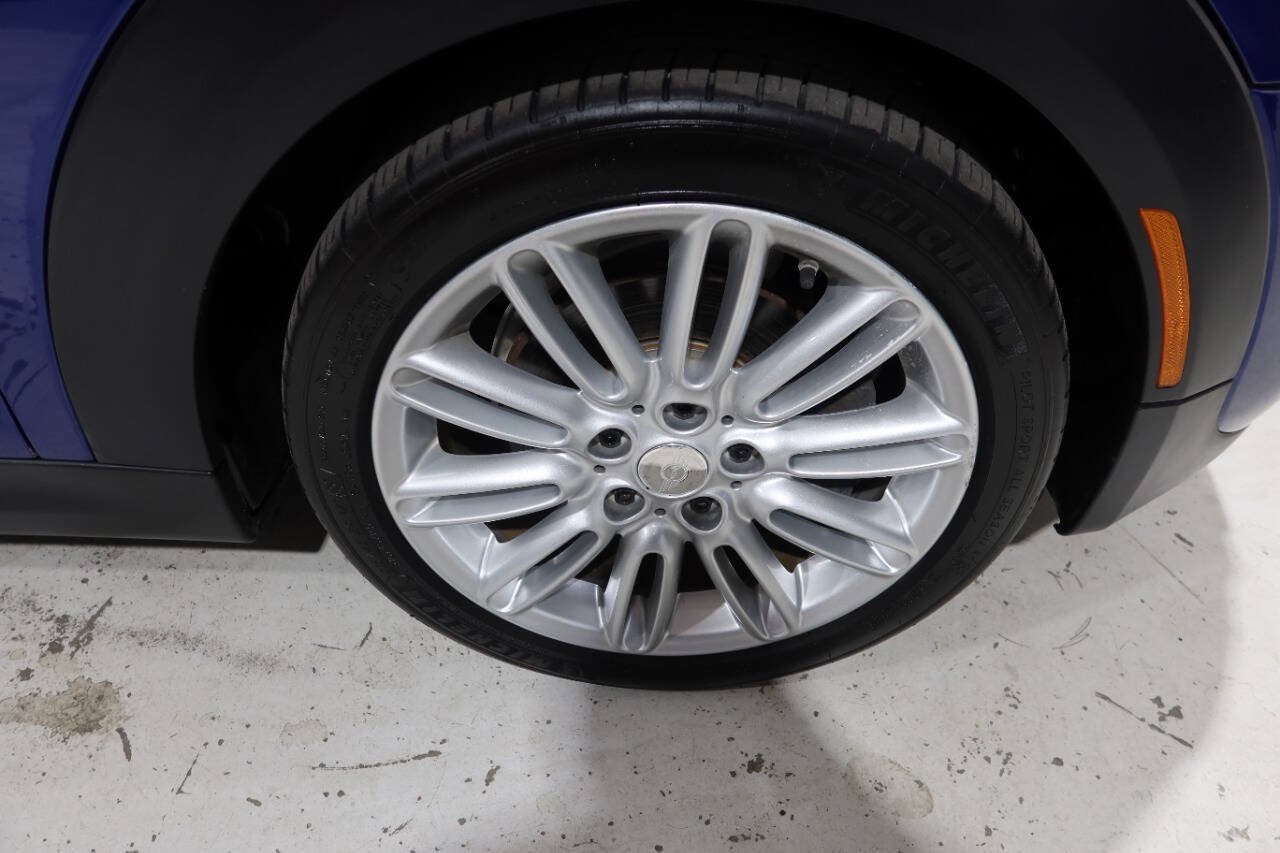 Used 2019 MINI Cooper S w/ Signature Upholstery Package FWD image 35