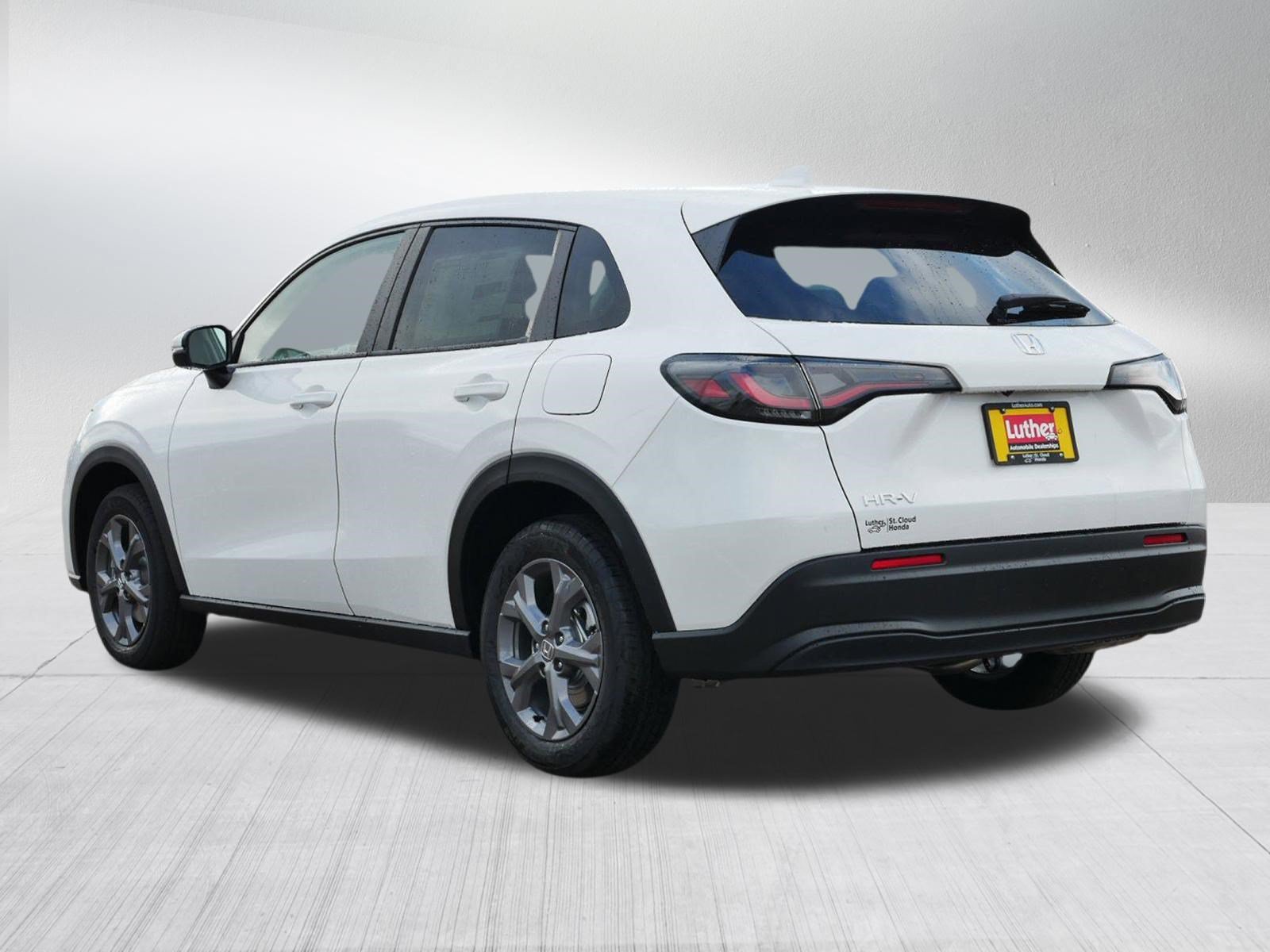 New 2027 Honda HR-V LX image 3