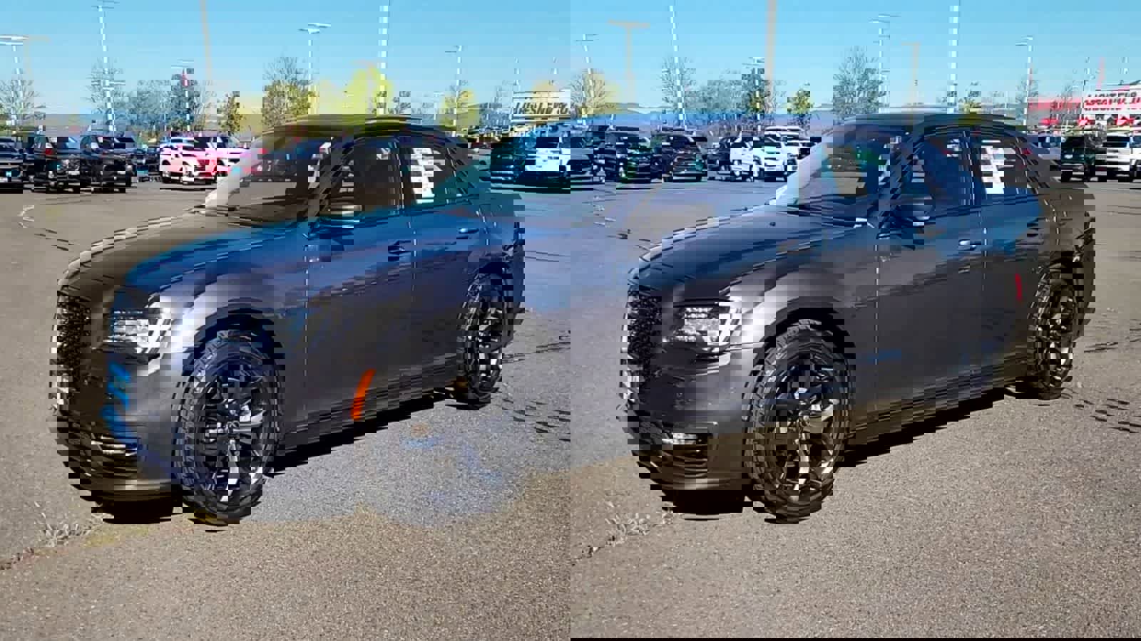 Used 2023 Chrysler 300 Touring L w/ Popular Equipment Group image 4