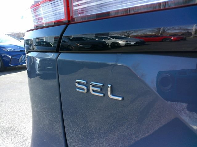 Used 2024 Volkswagen Atlas Peak Edition SEL AWD/4WD image 10
