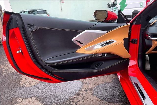 Used 2021 Chevrolet Corvette Stingray Premium Conv w/ Z51 Performance Package image 21