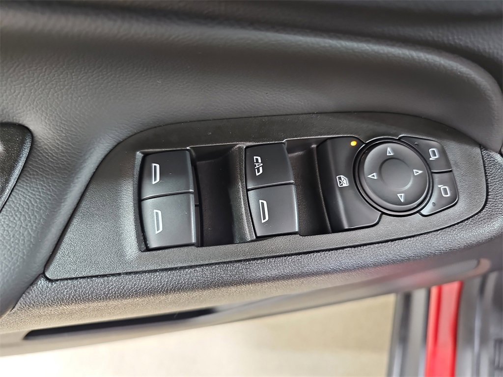 Certified 2023 Chevrolet Equinox LT image 33