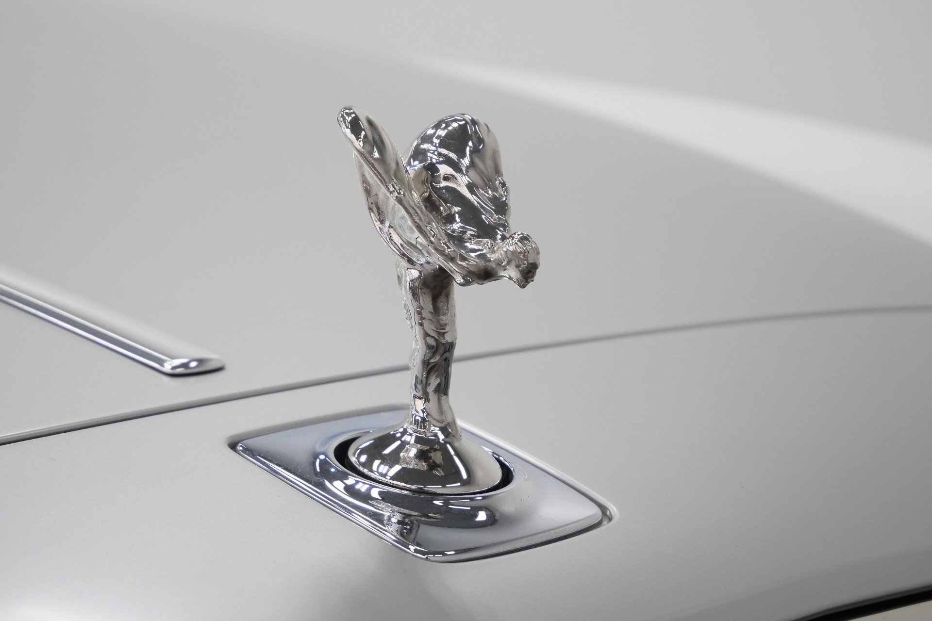 Used 2014 Rolls-Royce Ghost RWD image 54