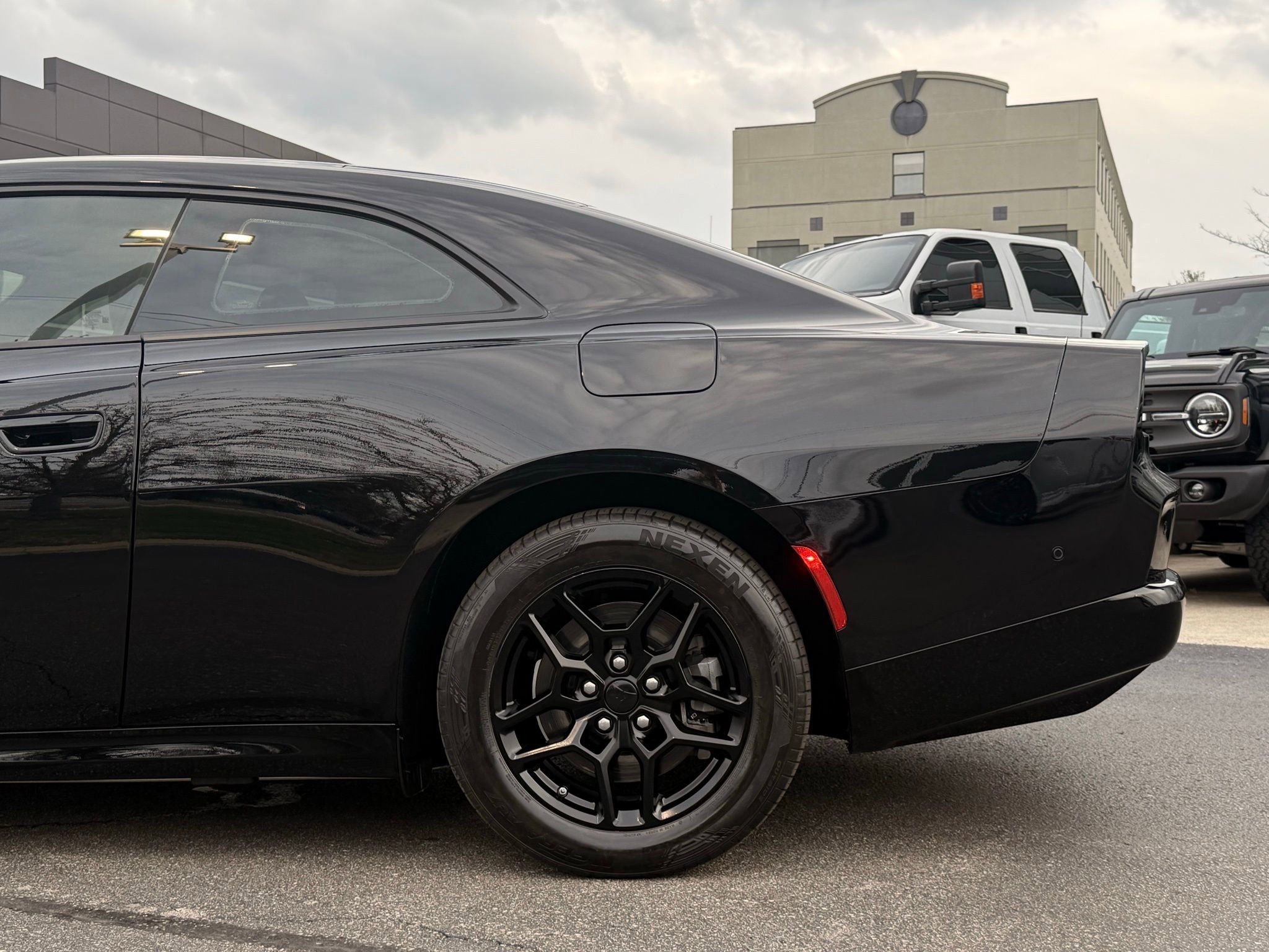 Used 2025 Dodge Charger R/T w/ Quick Order Package 25M R/T image 8