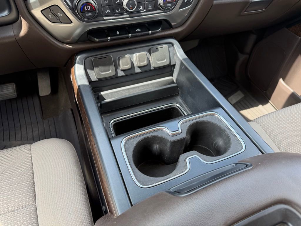Used 2018 Chevrolet Silverado 1500 LT w/ Texas Edition RWD image 17