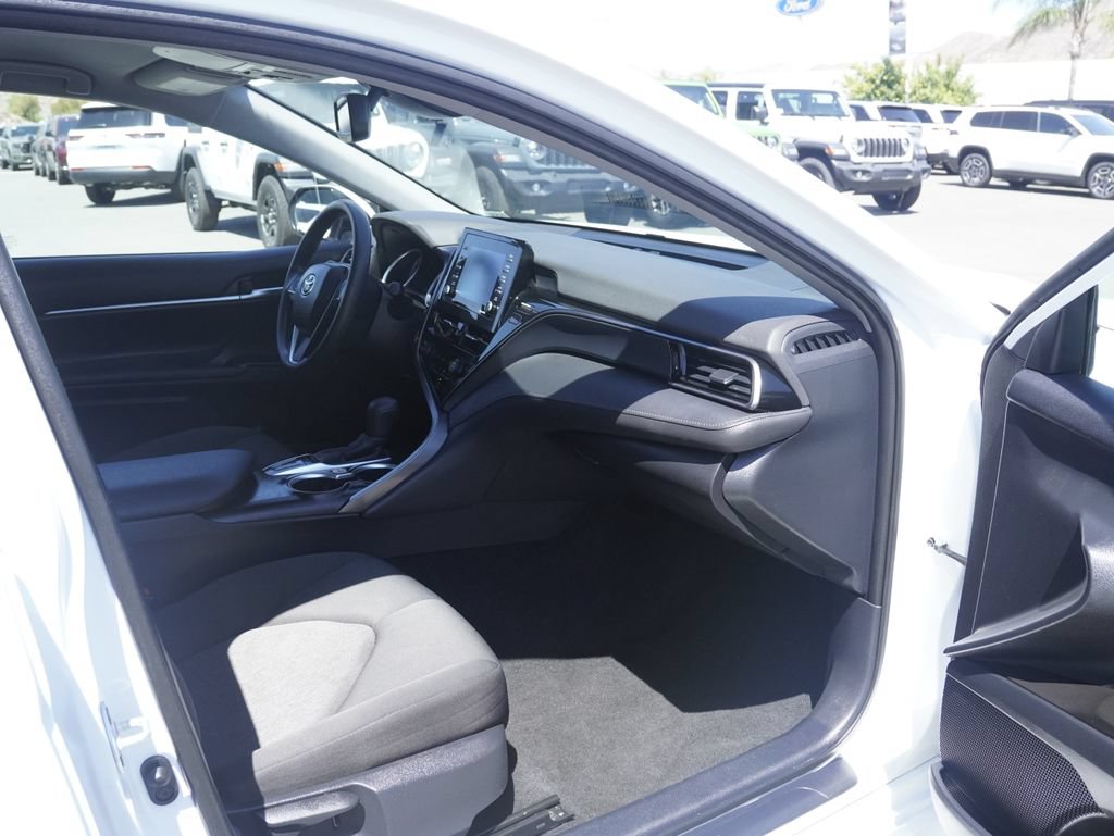 Used 2023 Toyota Camry LE w/ Convenience Package FWD image 28