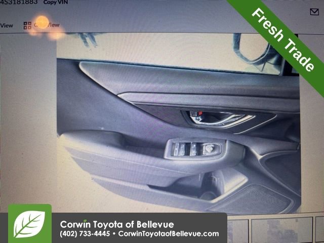 Used 2025 Subaru Outback Premium image 7
