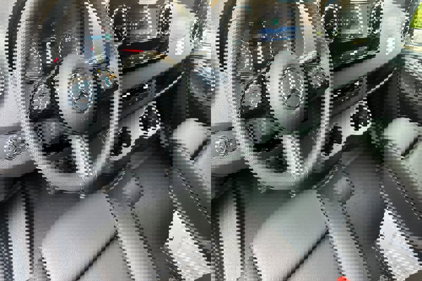 New 2025 Mercedes-Benz Sprinter 2500 image 8