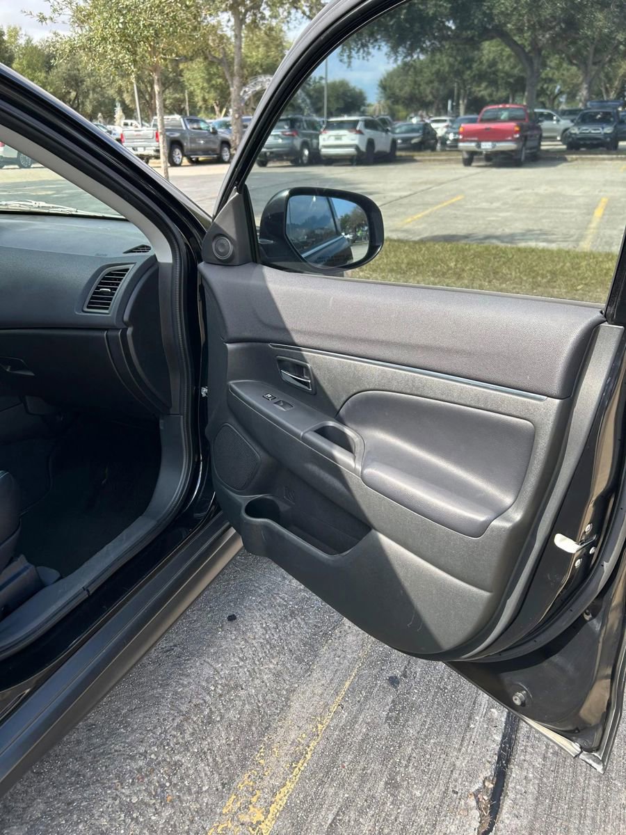 Used 2016 Mitsubishi Outlander Sport SEL image 21