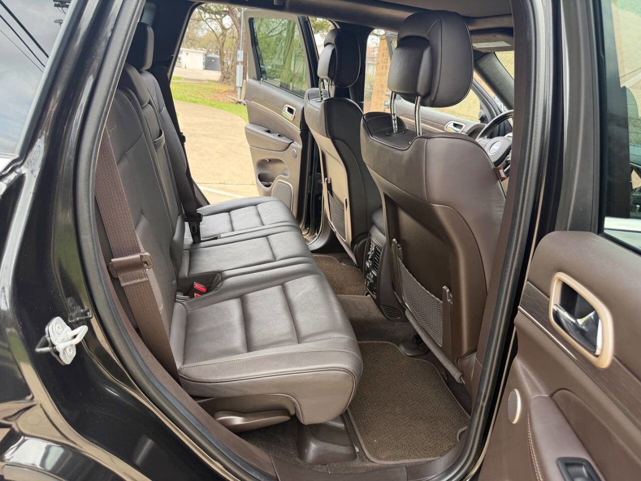 Used 2014 Jeep Grand Cherokee Summit AWD/4WD image 30