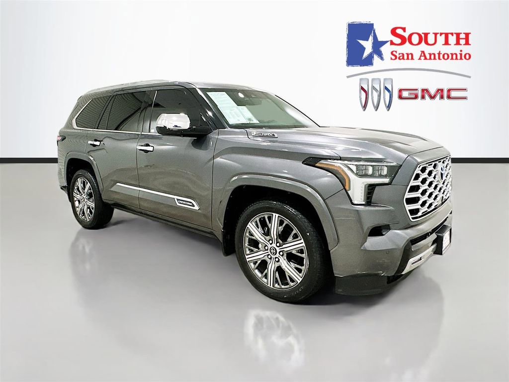 Used 2023 Toyota Sequoia Capstone image 1