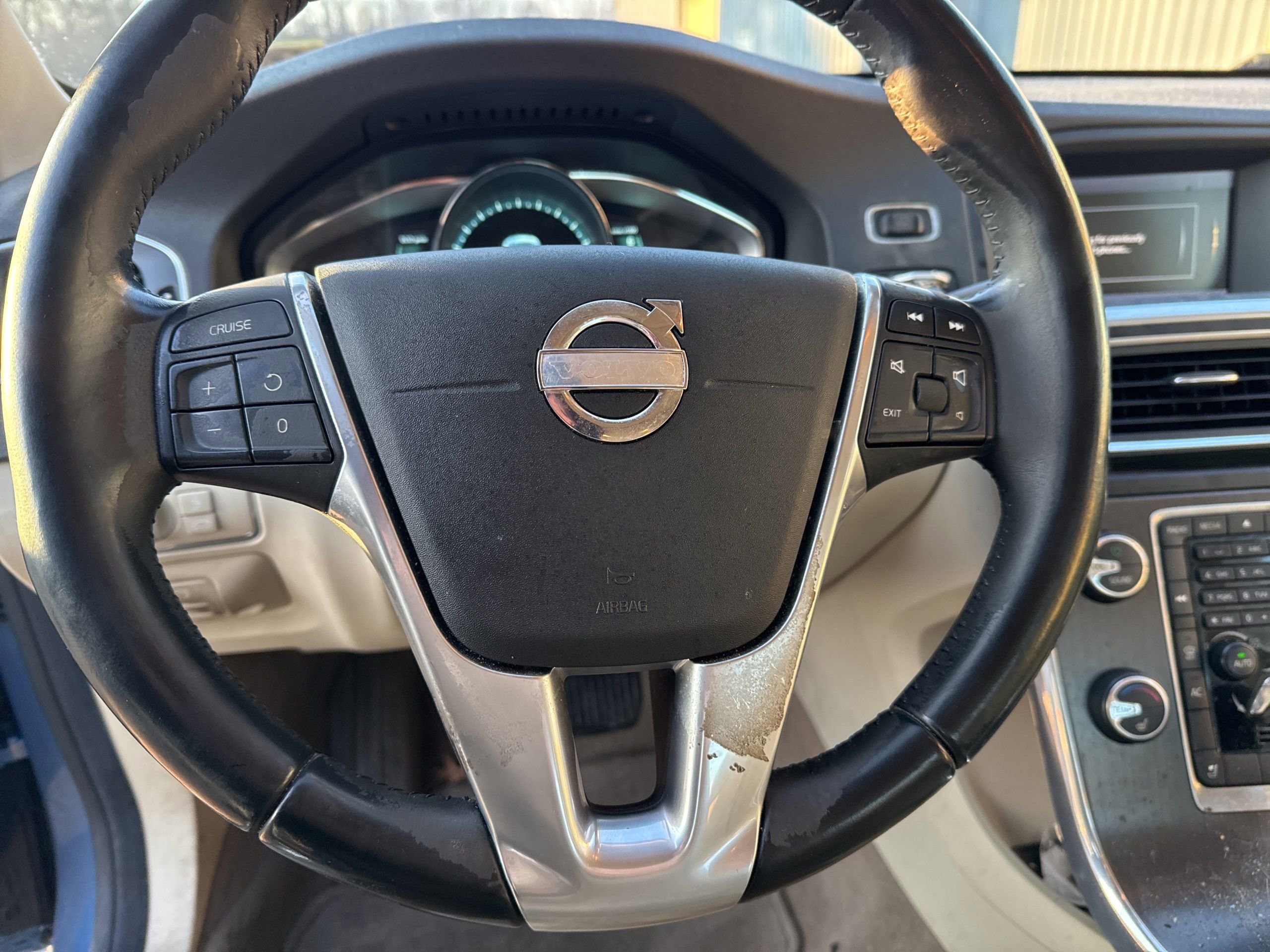 Used 2014 Volvo S60 T5 image 10