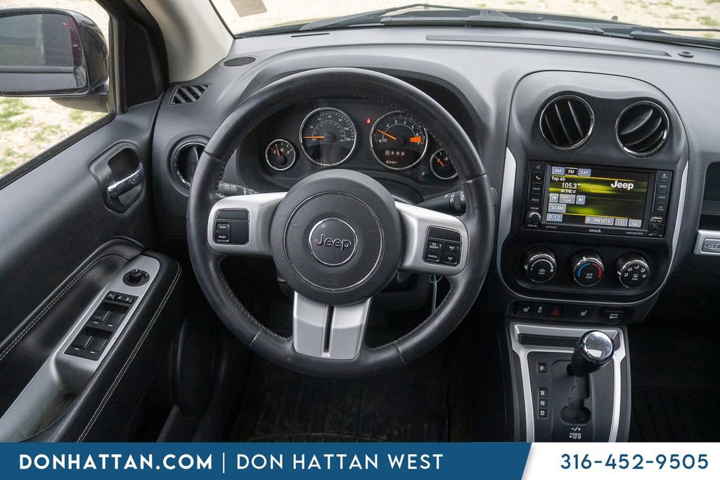 Used 2017 Jeep Compass High Altitude AWD/4WD image 5