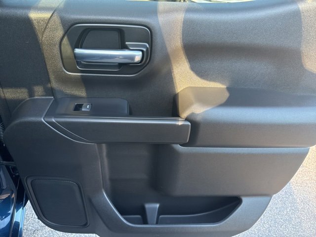 Used 2021 Chevrolet Silverado 1500 LT image 23