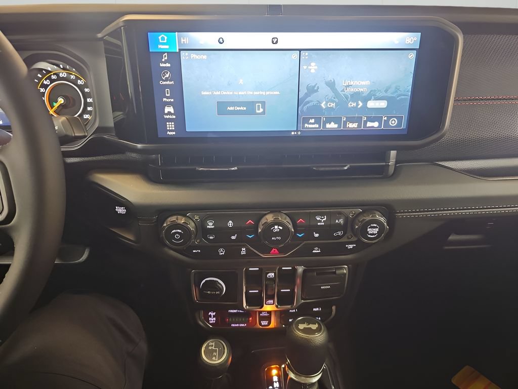 New 2026 Jeep Wrangler Unlimited Rubicon AWD/4WD image 19