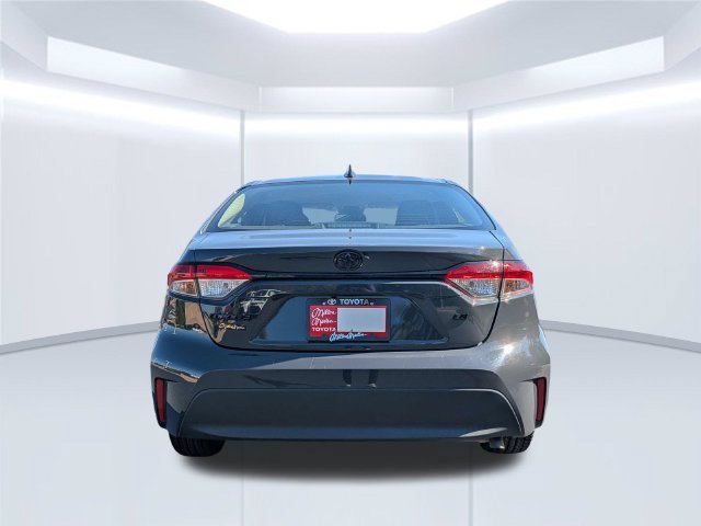 Certified 2024 Toyota Corolla LE FWD image 10