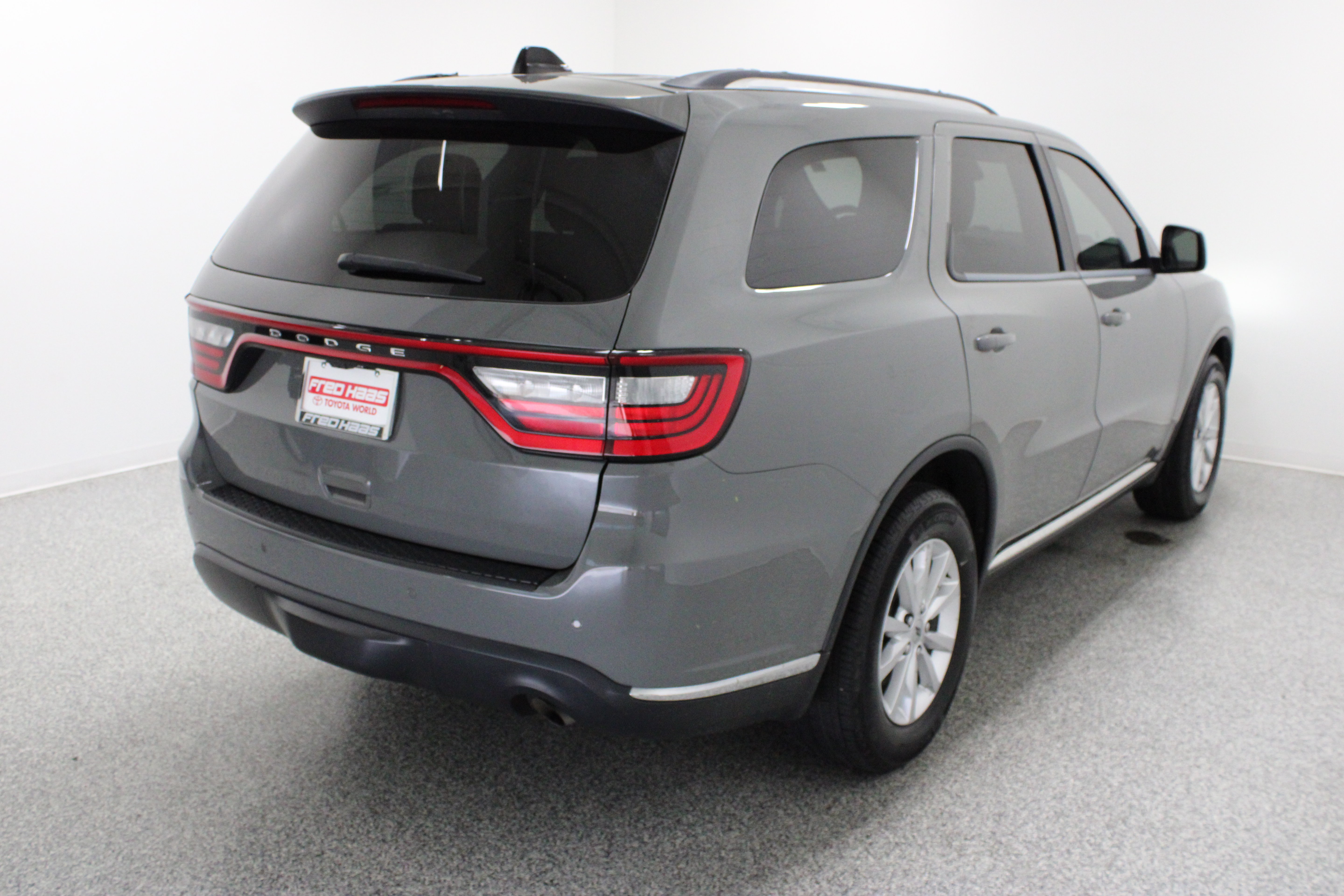 Used 2023 Dodge Durango SXT Launch Edition RWD image 7