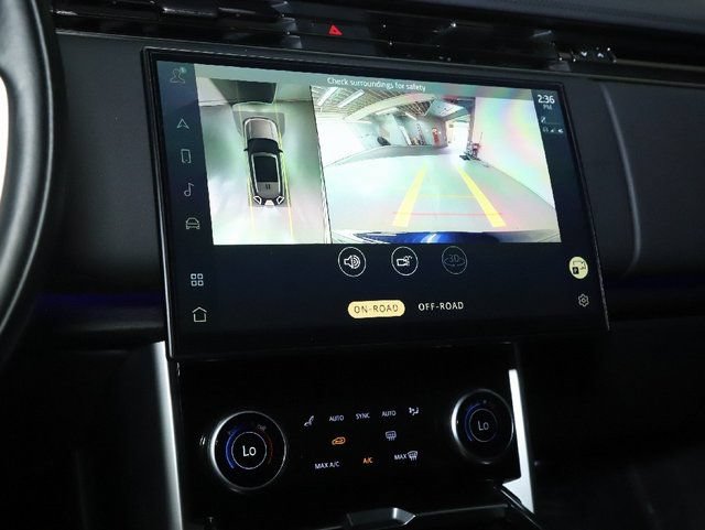 Certified 2023 Land Rover Range Rover SE AWD/4WD image 26