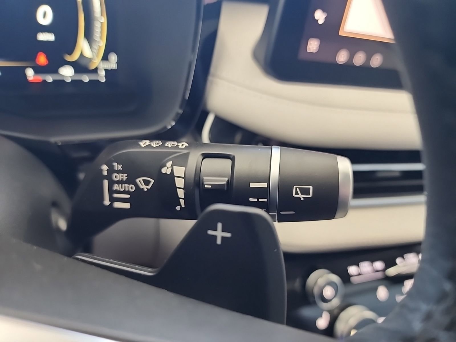 Used 2026 INFINITI QX60 Luxe w/ Cargo Package AWD/4WD image 41