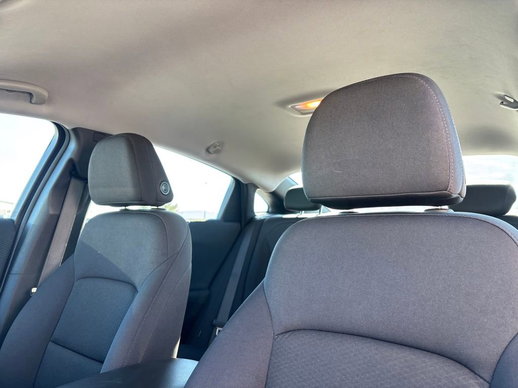 Used 2025 Chevrolet Malibu RS image 12