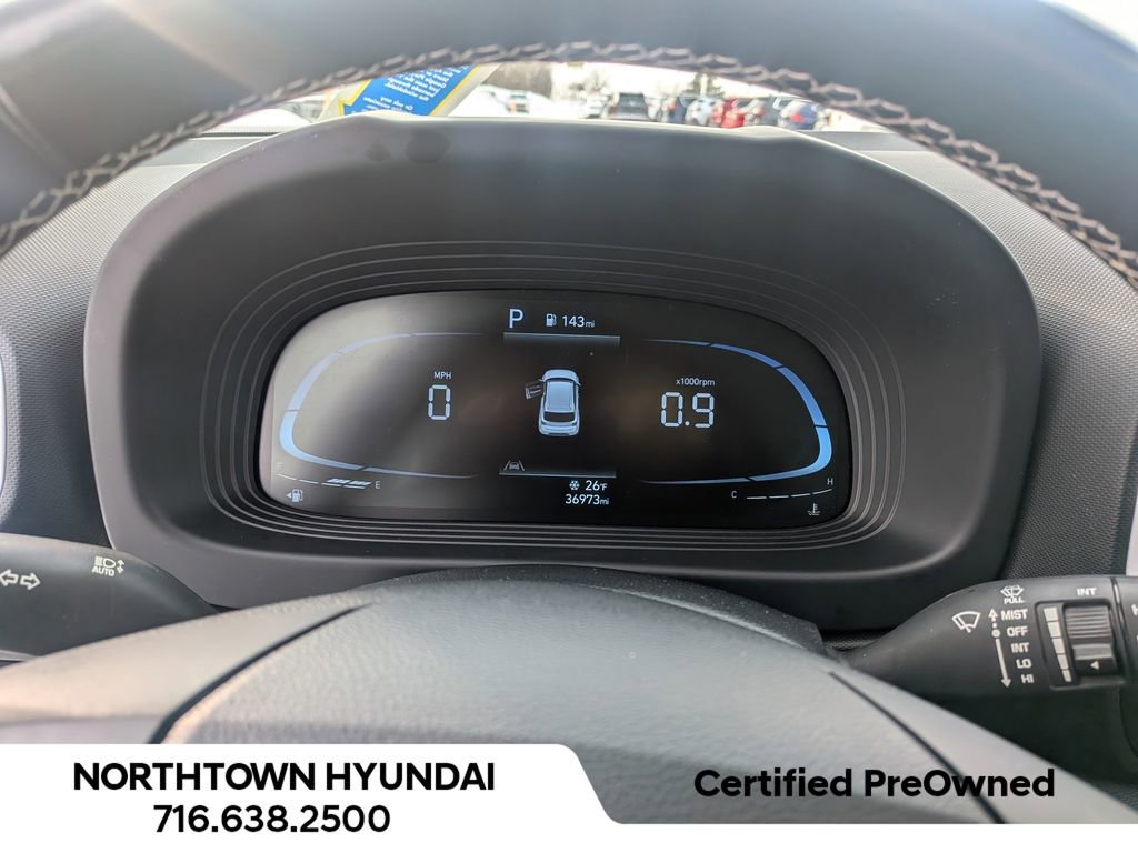 Certified 2023 Hyundai Venue Limited w/ Cargo Package image 9