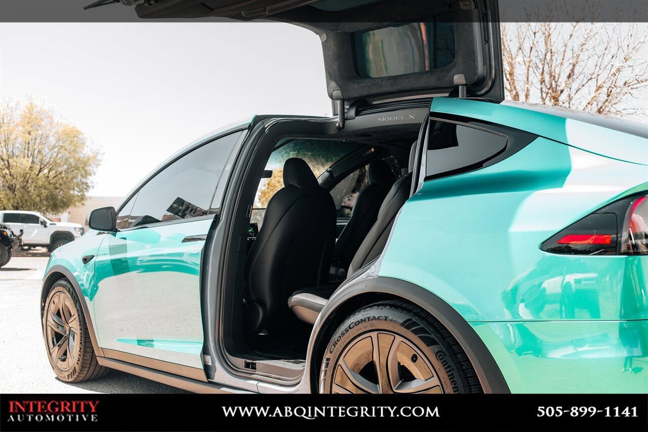 Used 2026 Tesla Model X Plaid image 27