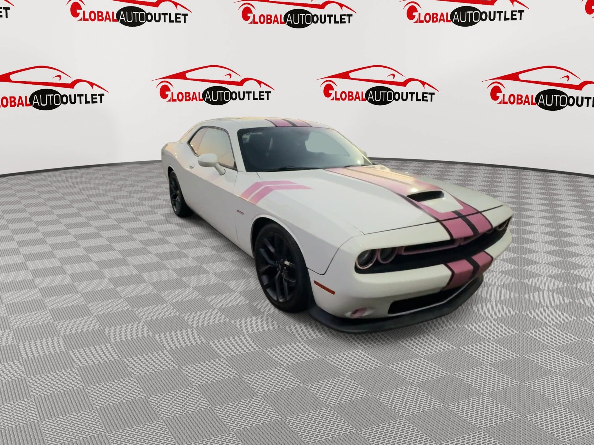Used 2019 Dodge Challenger R/T w/ Plus Package RWD image 2