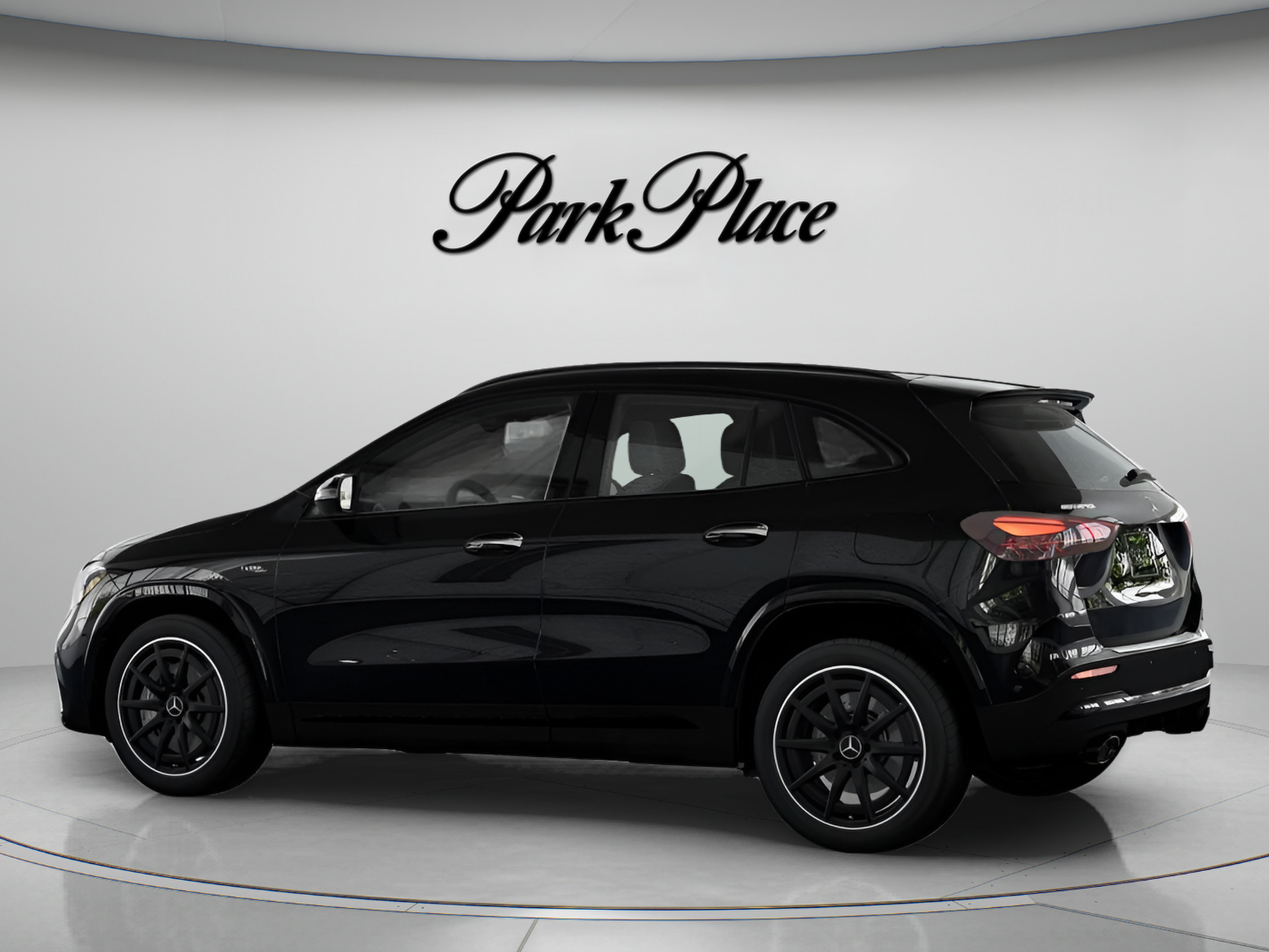 Used 2026 Mercedes-Benz GLA 35 AMG 4MATIC image 11