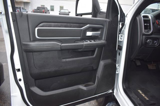 Used 2024 RAM 2500 Big Horn AWD/4WD image 23