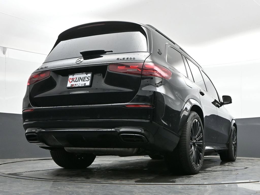 Used 2024 Mercedes-Benz Maybach GLS 600 4MATIC image 43