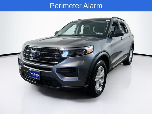 Certified 2023 Ford Explorer XLT w/ Class IV Trailer Tow Package AWD/4WD image 3