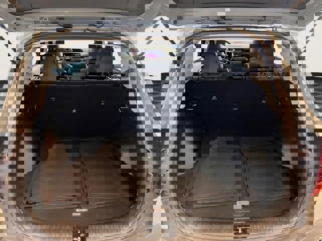 Used 2025 Kia Seltos S image 6