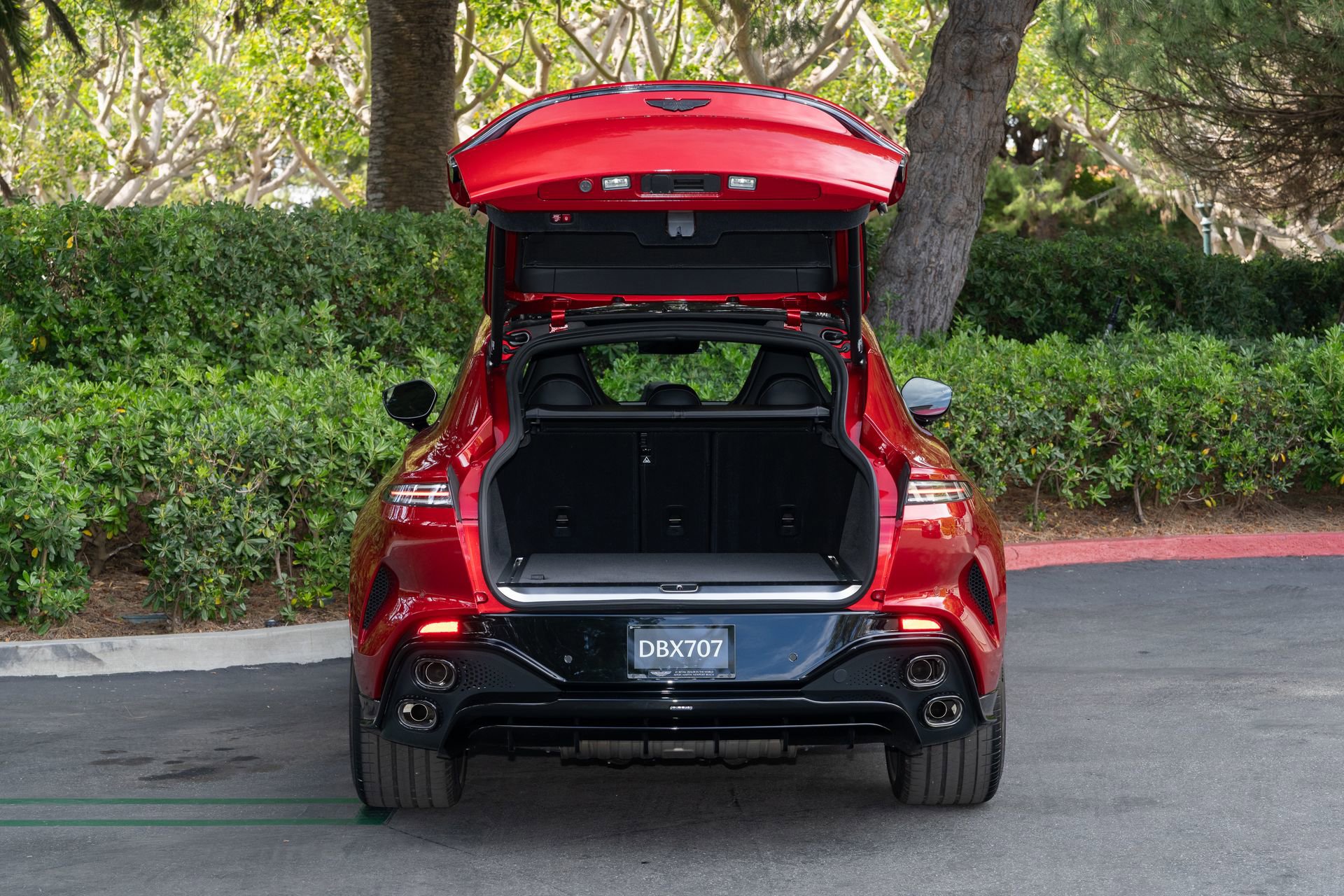 Used 2026 Aston Martin DBX S image 7