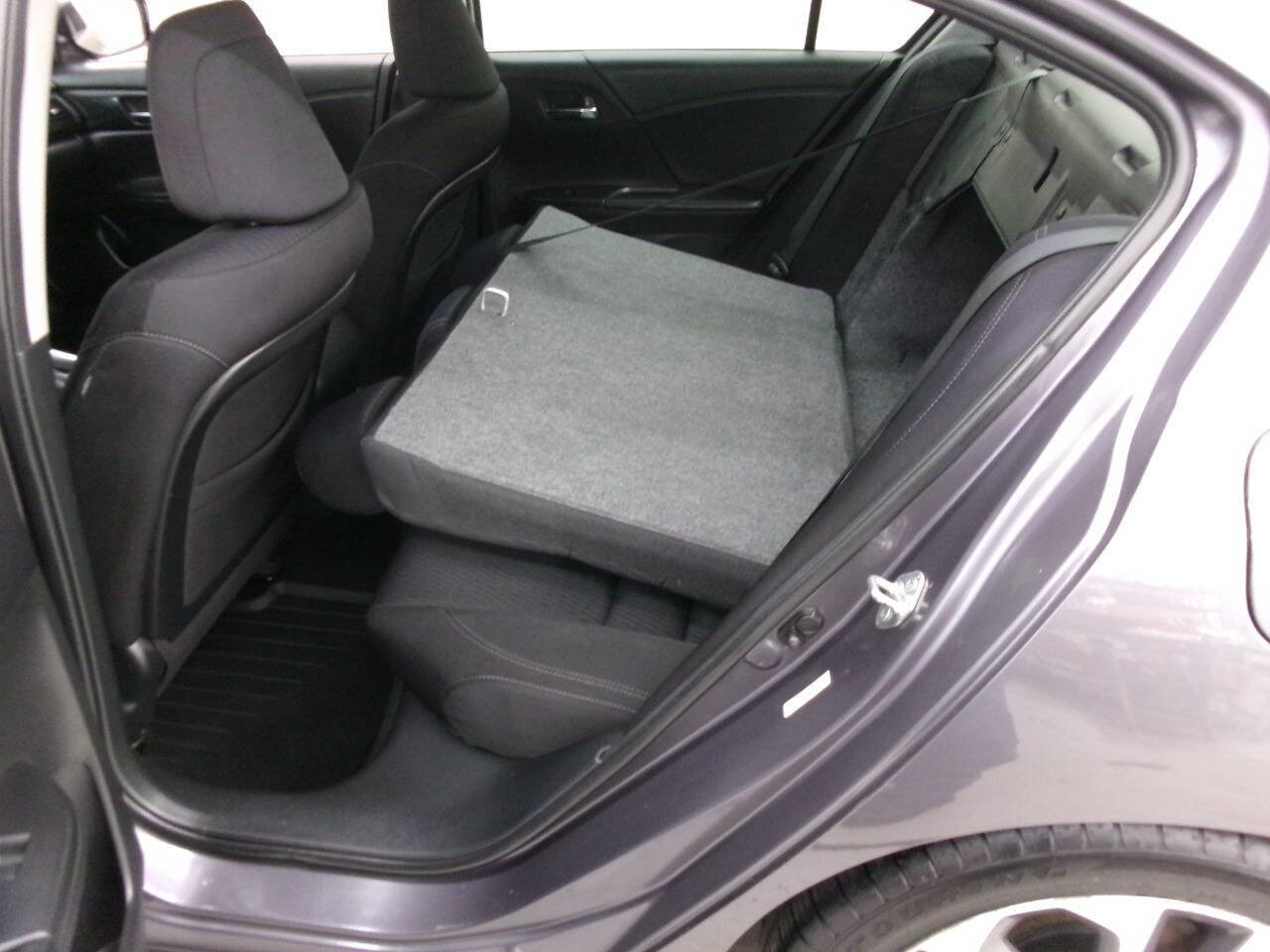 Used 2014 Honda Accord Sport image 24