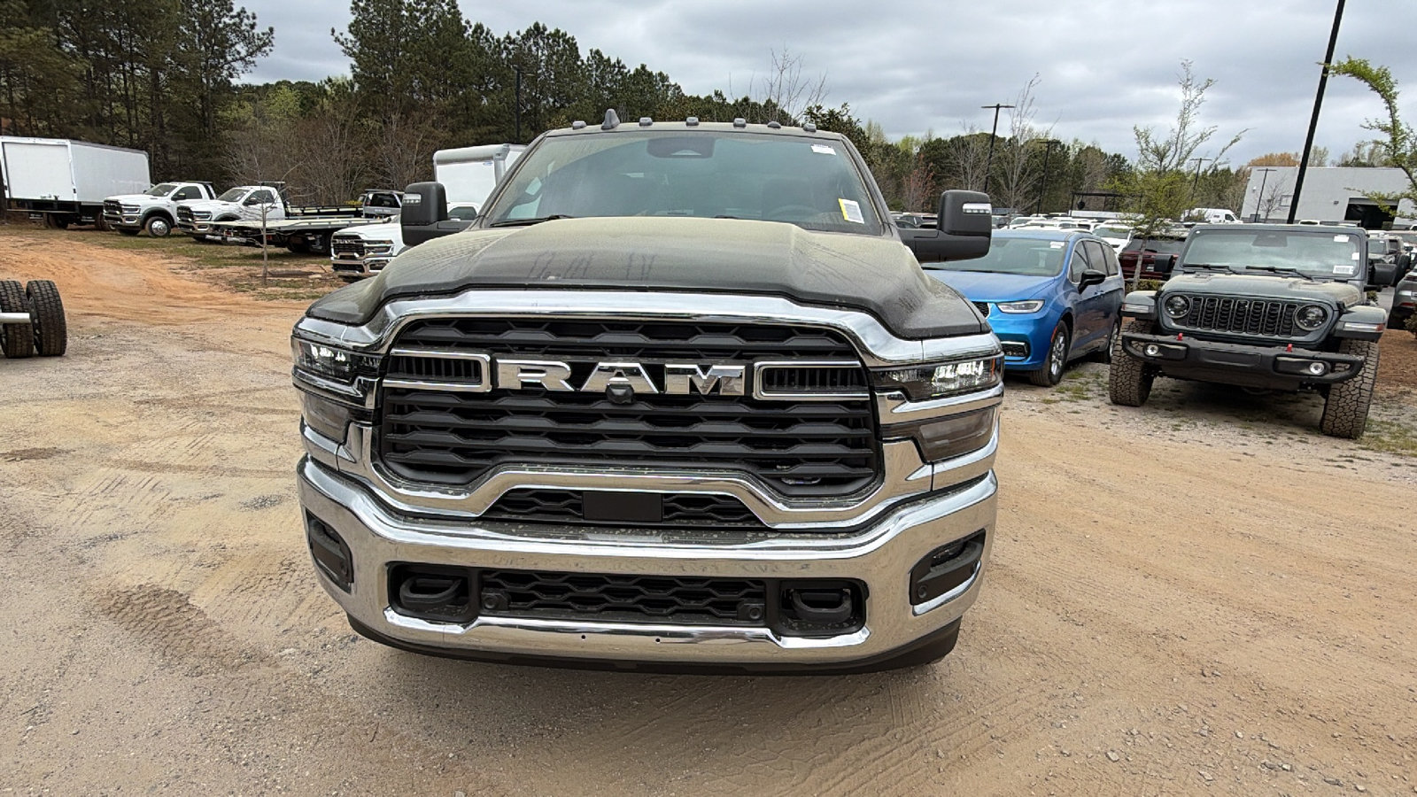 New 2026 RAM 2500 Big Horn AWD/4WD image 3