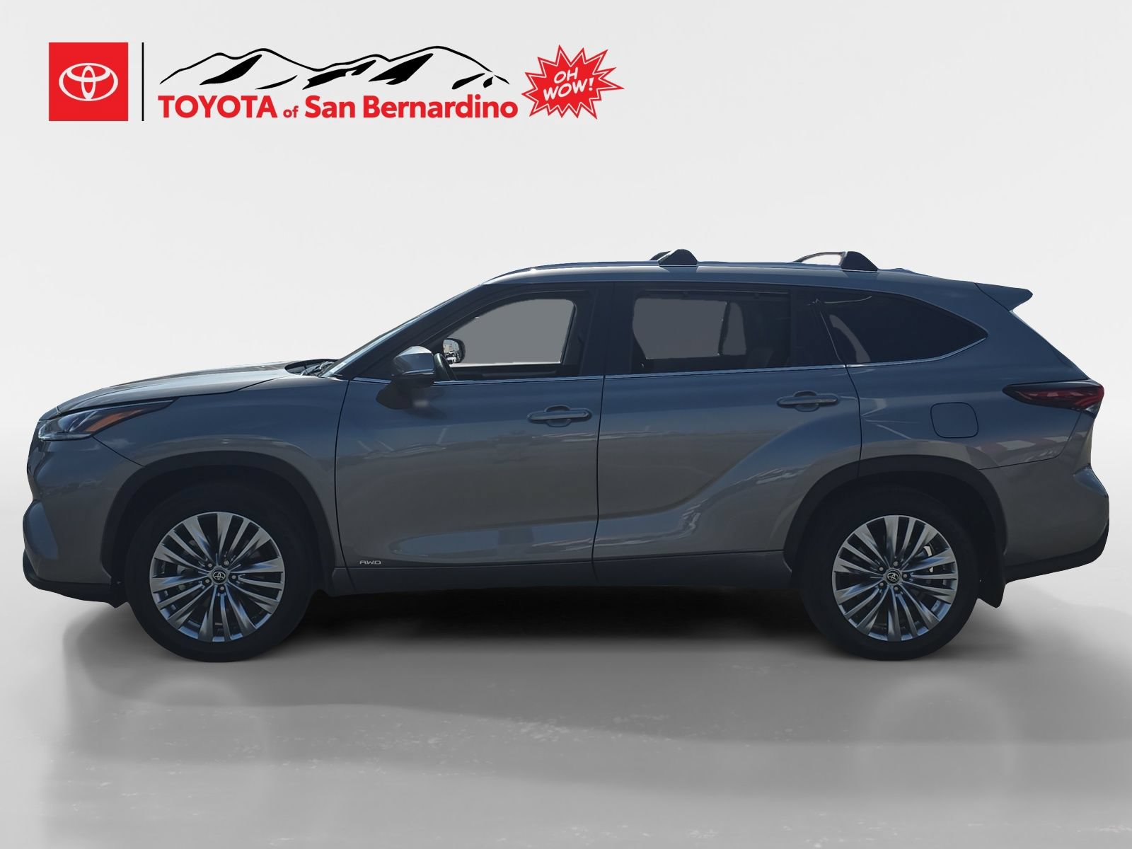 Certified 2026 Toyota Highlander Platinum AWD/4WD image 2