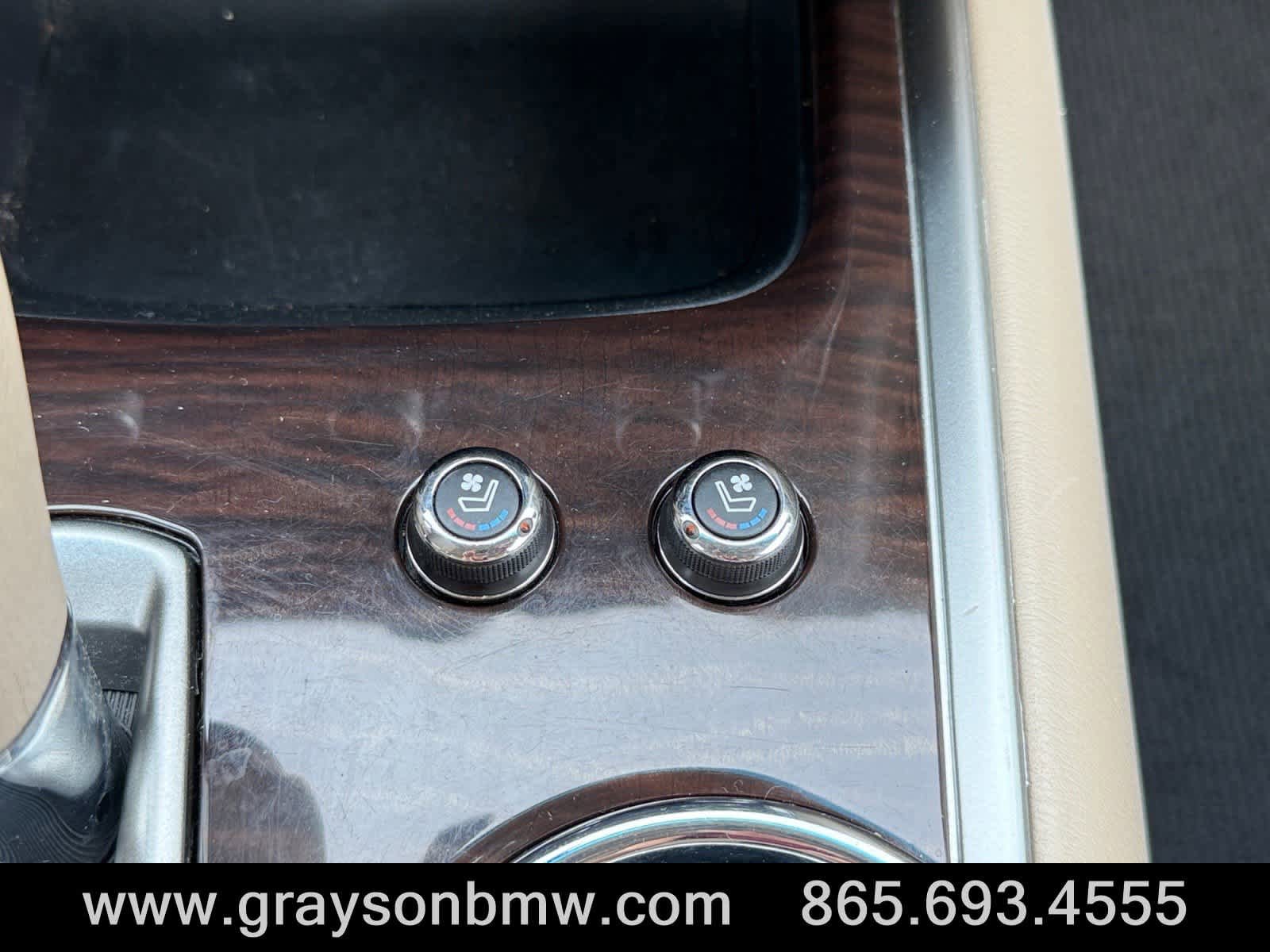 Used 2015 Nissan Pathfinder Platinum AWD/4WD image 27