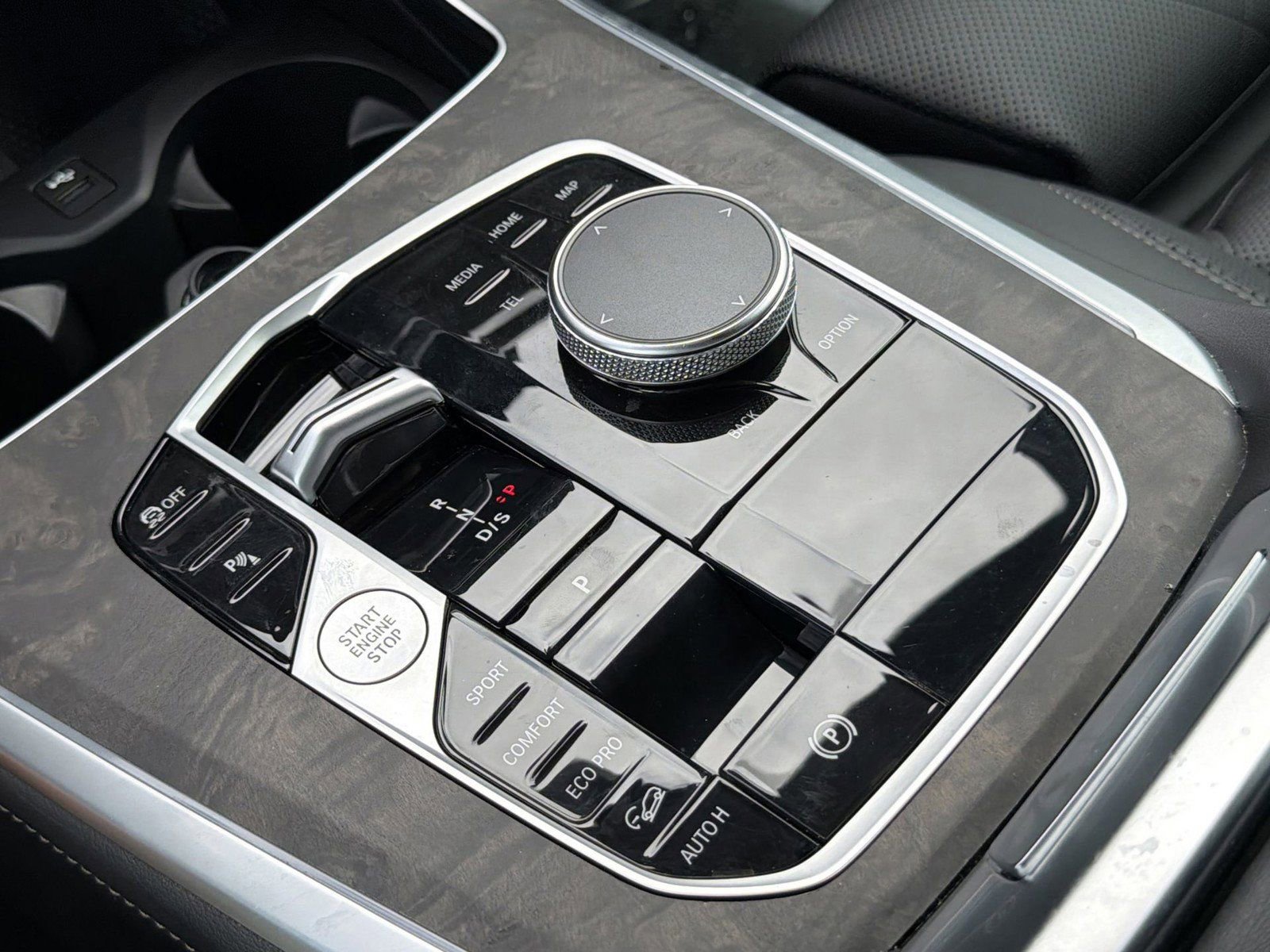 Certified 2025 BMW X5 xDrive40i AWD/4WD image 24