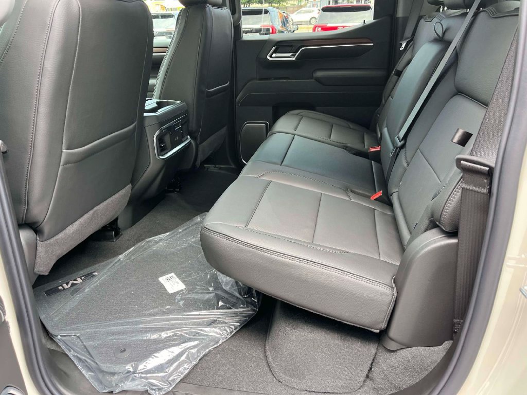 New 2026 GMC Sierra 1500 Denali AWD/4WD image 17